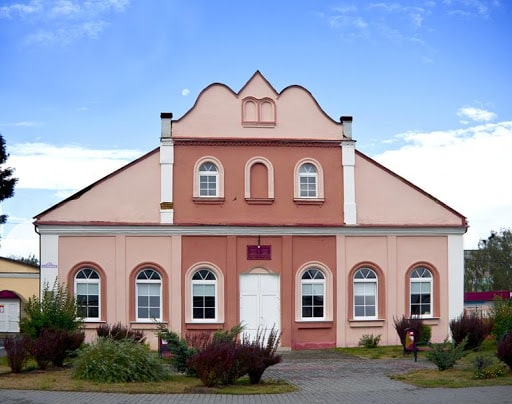 здание синагоги